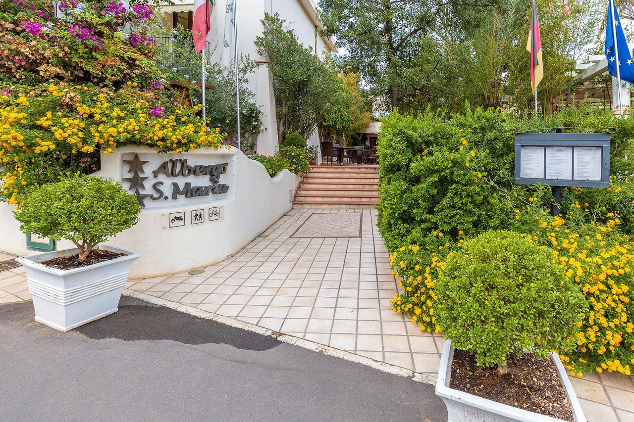 Hotel Santa Maria Santa Maria Navarrese Buitenkant foto